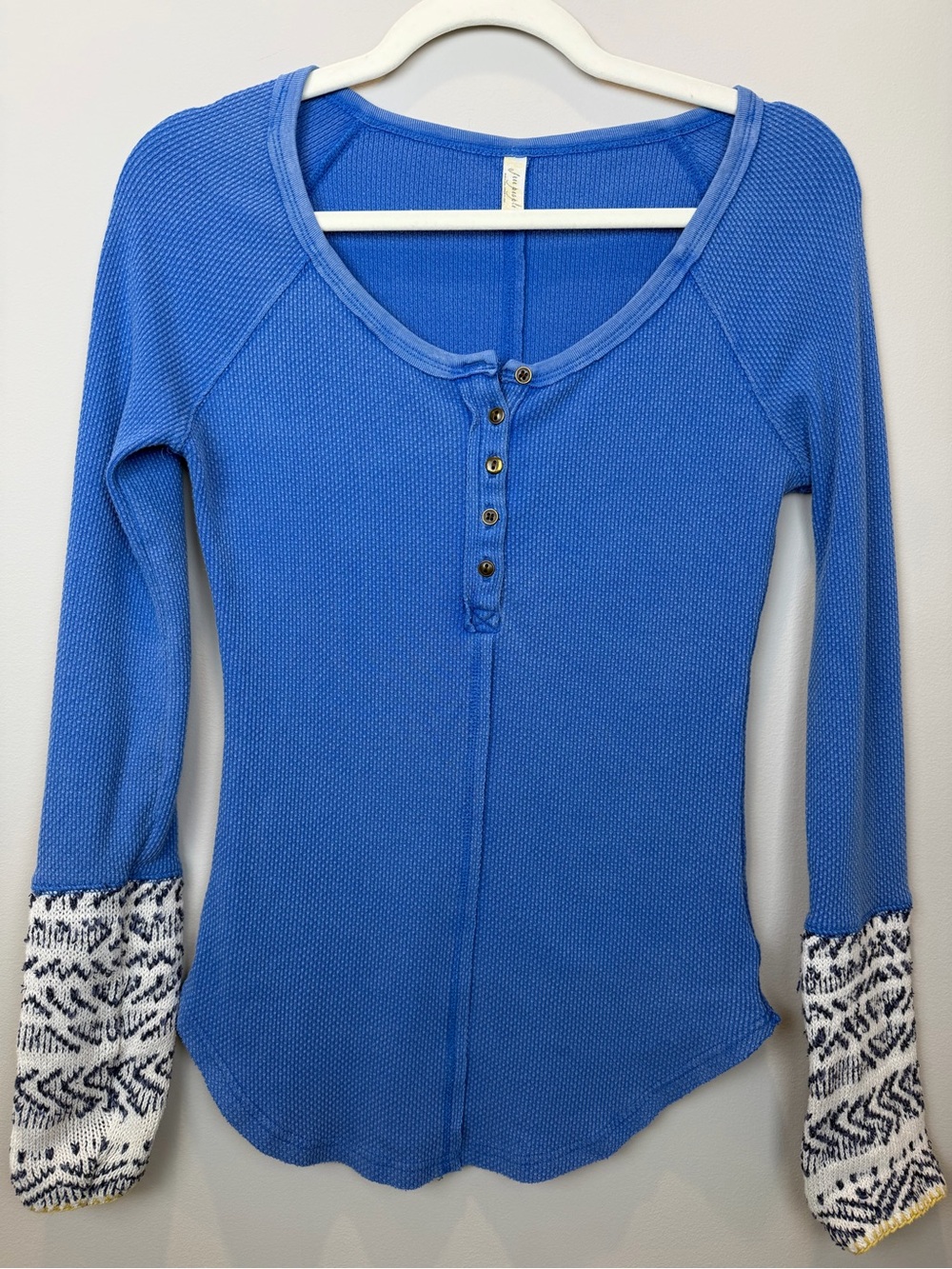 Free People Blue Thermal Henley Top Aztec Pattern Cuffs Size S